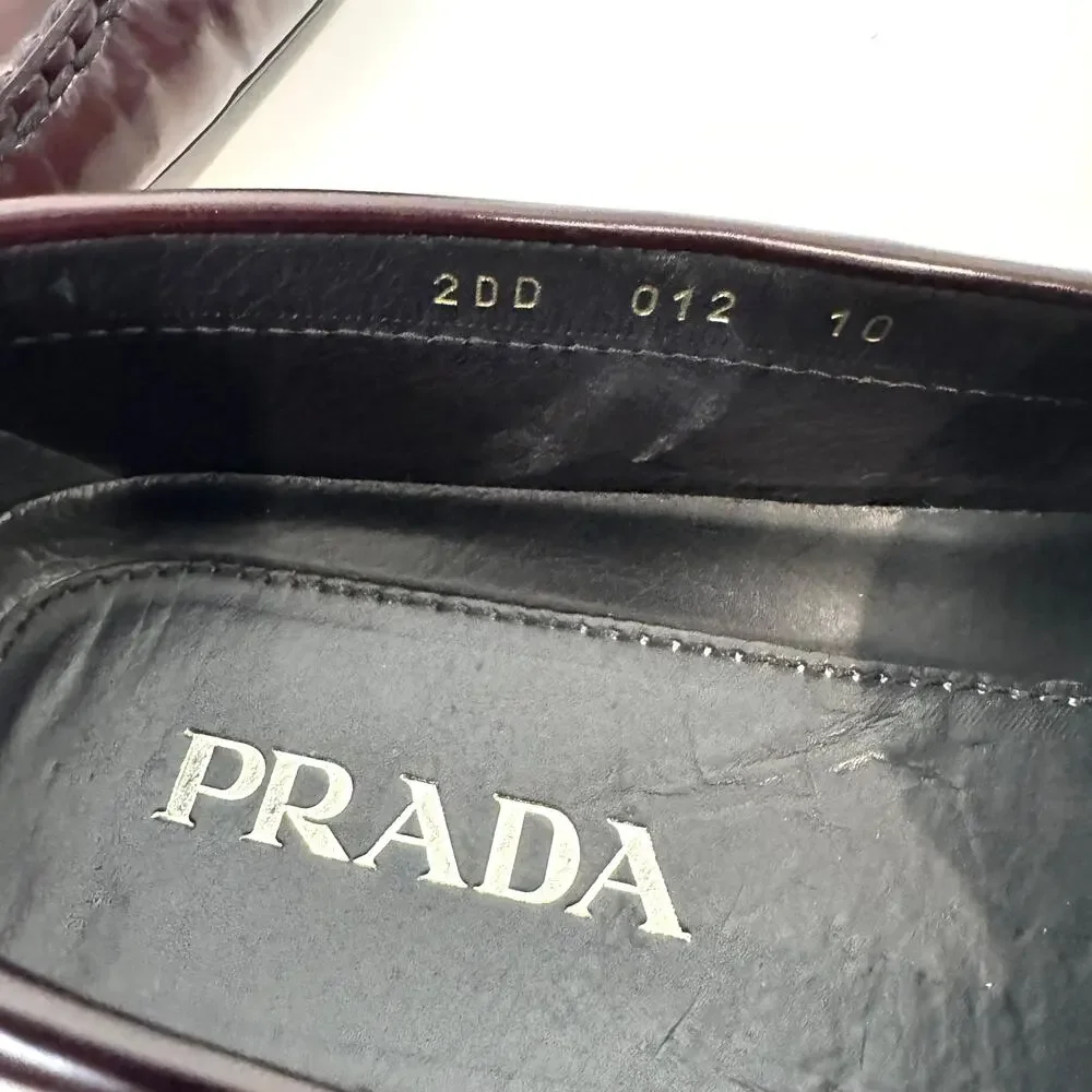 PRADA Shell Cordovan Burgundy Driving Loafer 10 Patent Leather Moccasin Driver